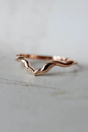 Alternative chevron wedding ring, matching band for Lida