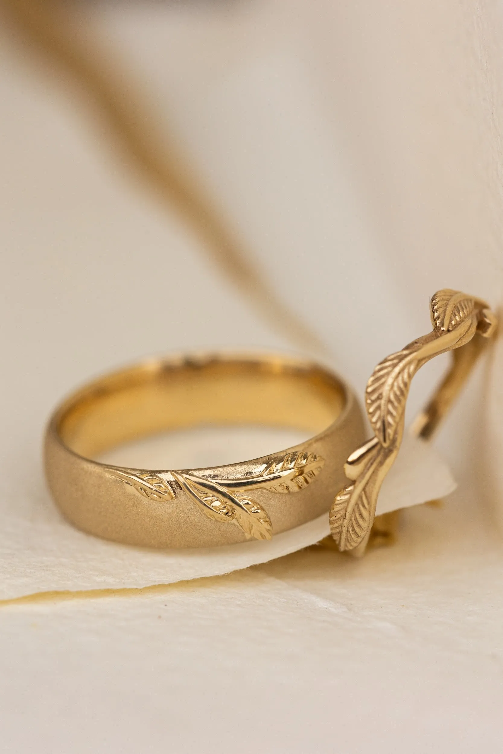 Wedding rings set for couples: satin band with branch for him, curved twig ring Azalea for her