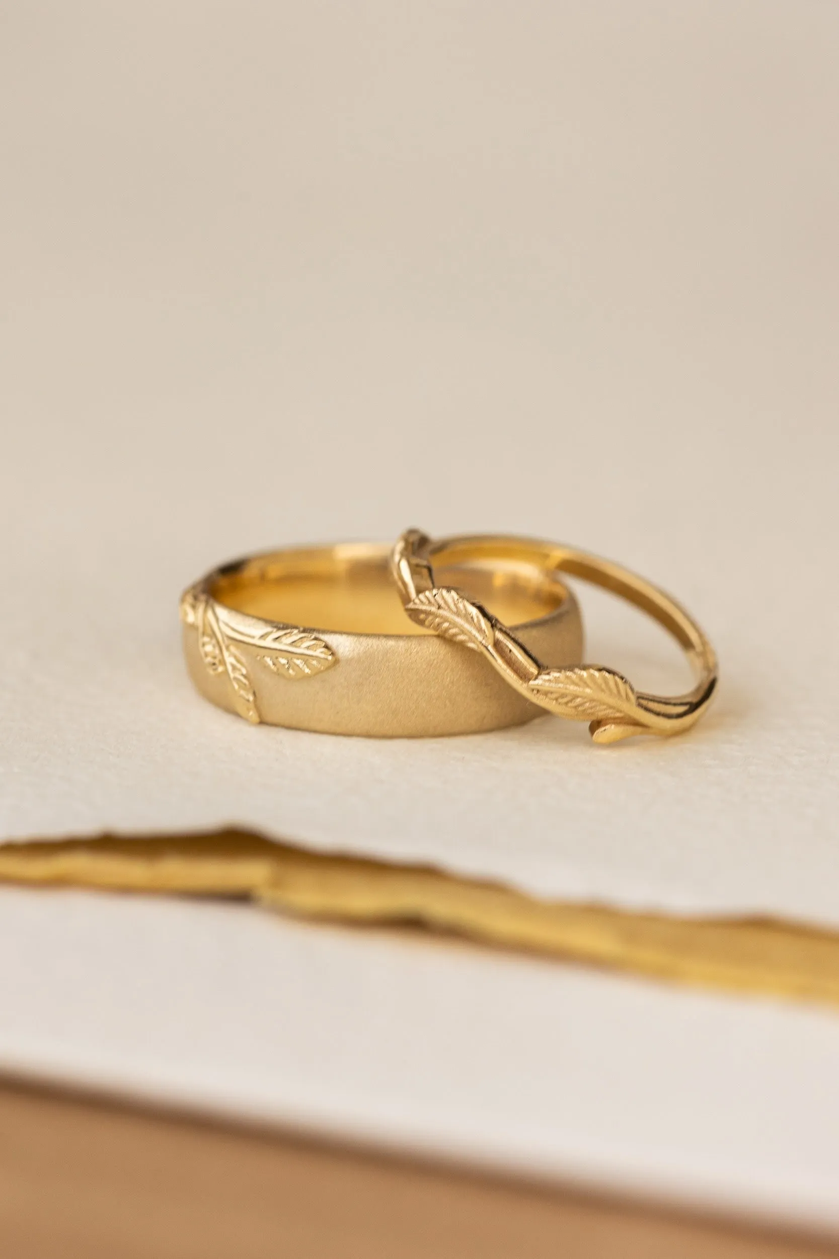 Wedding rings set for couples: satin band with branch for him, curved twig ring Azalea for her