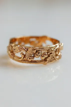 Oak leaves and acorns ring, wedding band for man