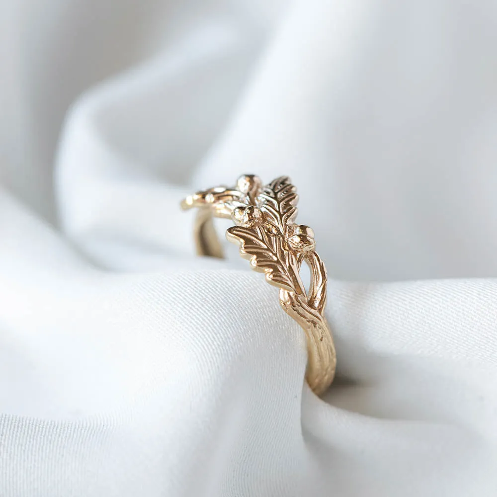 READY TO SHIP: Oak tree branch wedding ring in 14K yellow gold, RING SIZE - 7 US