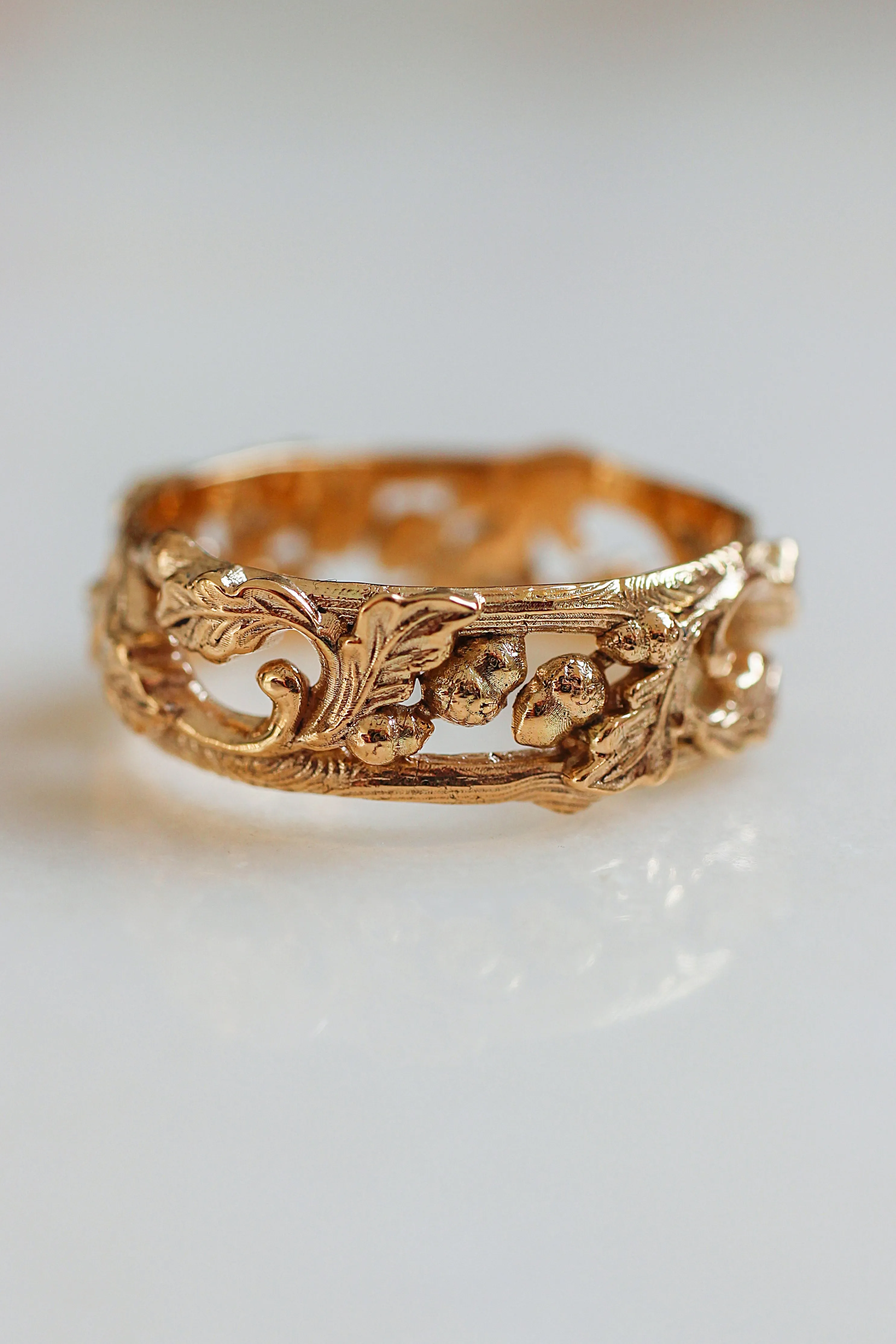 Oak leaves and acorns ring, wedding band for man