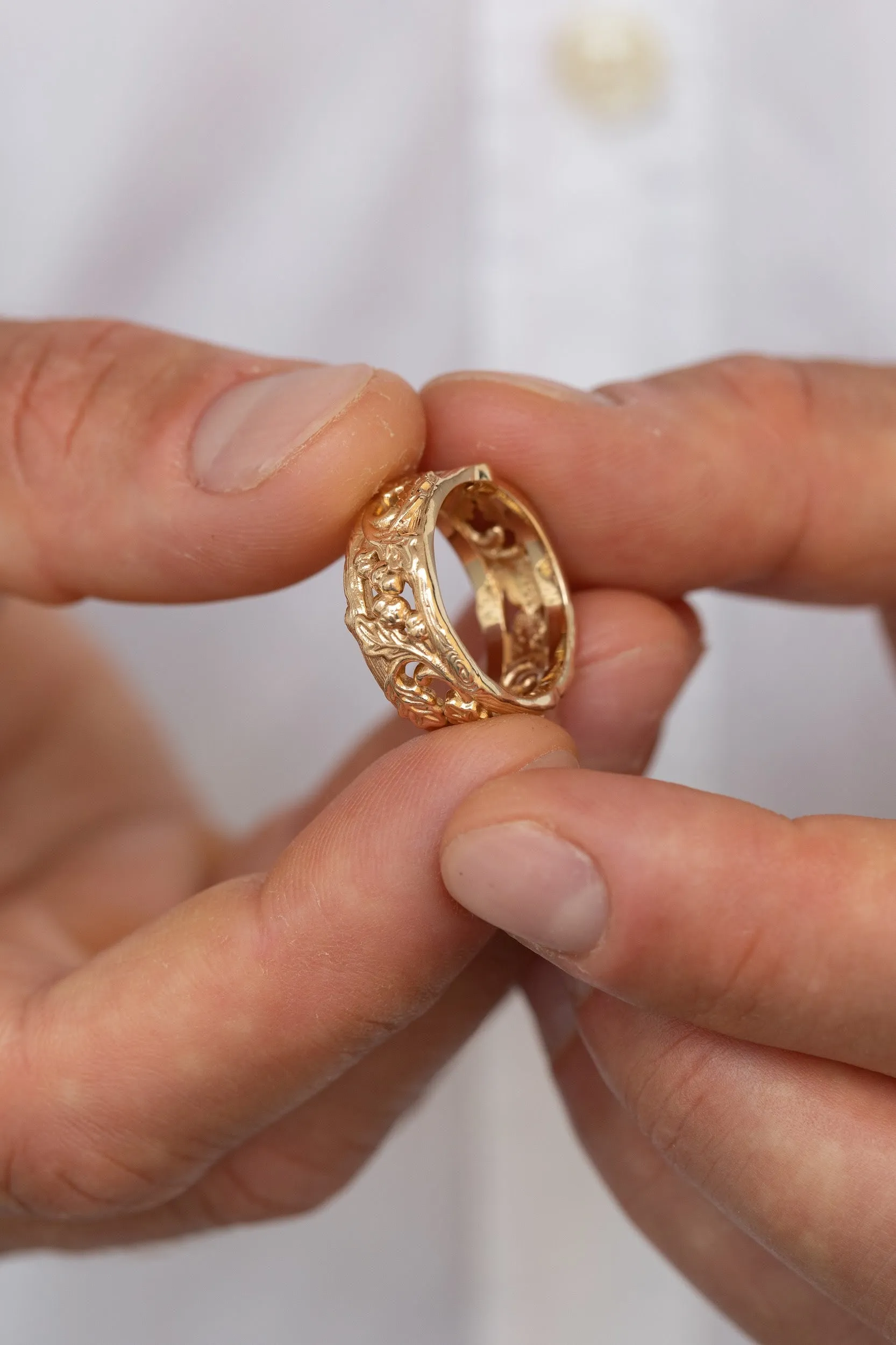 Oak leaves and acorns ring, wedding band for man