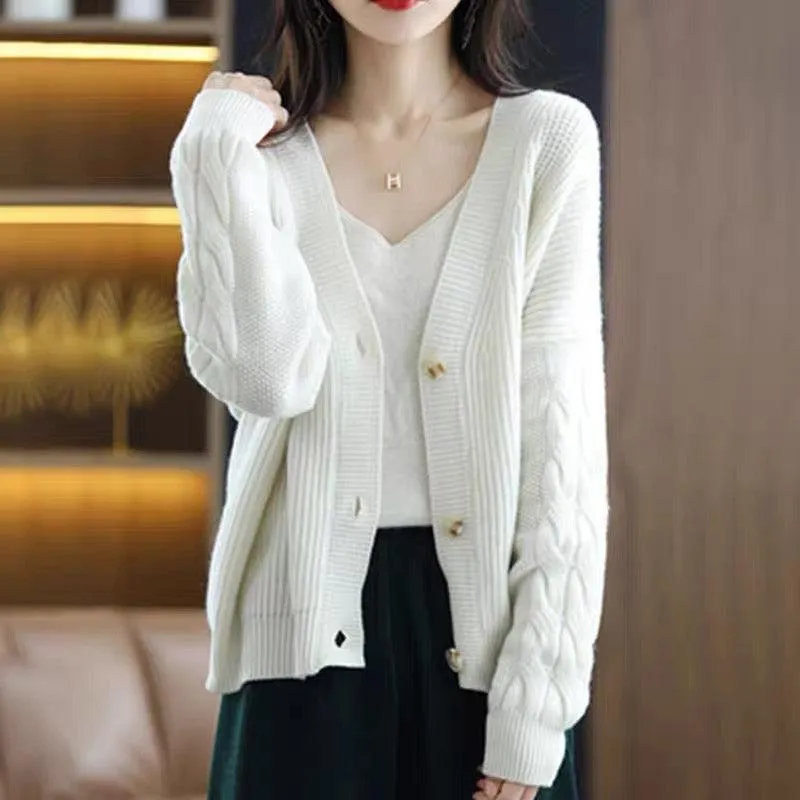 Koret Statement Buttoned Cardigan