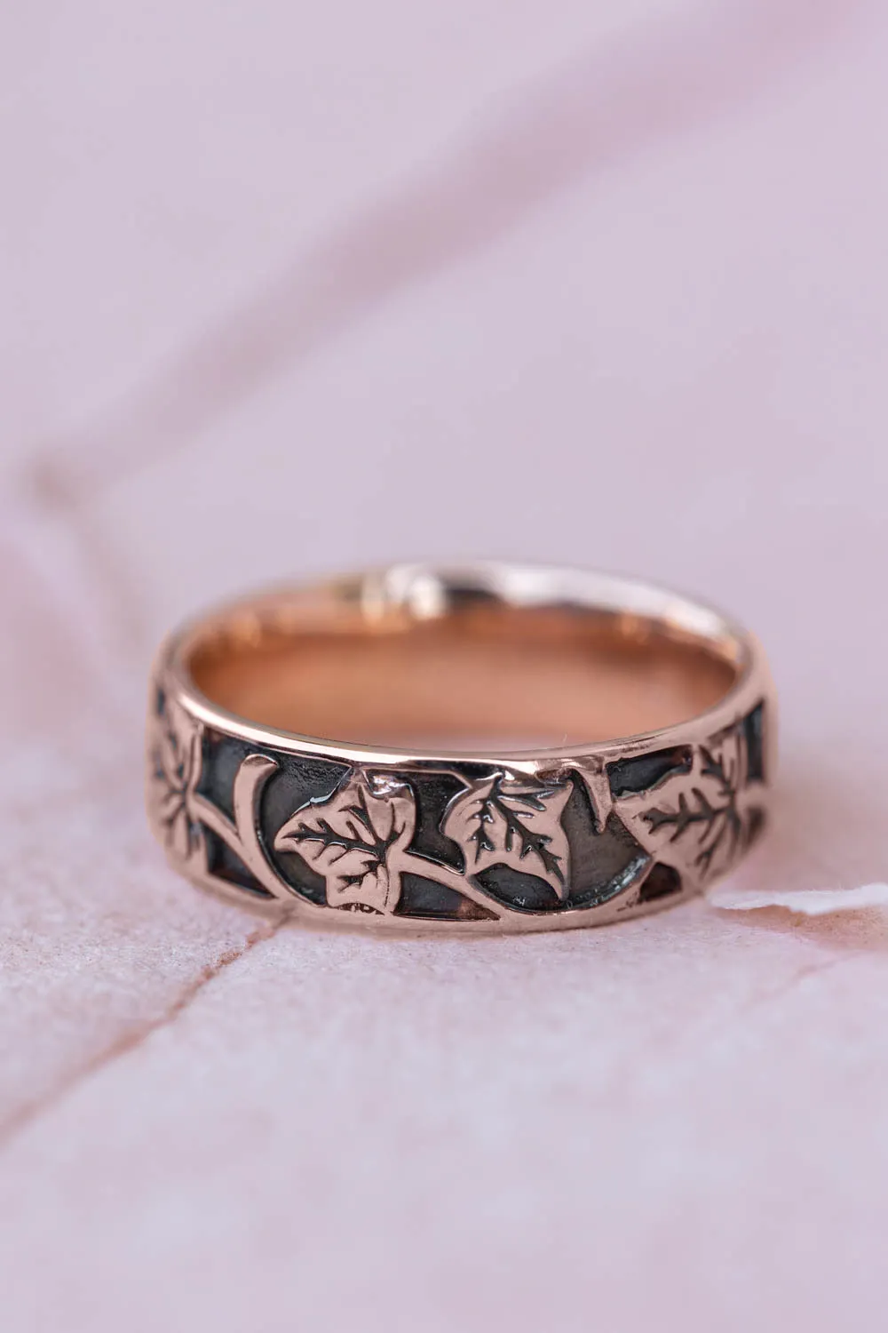 Gold ivy pattern wedding band, men's wedding band with leaf motif